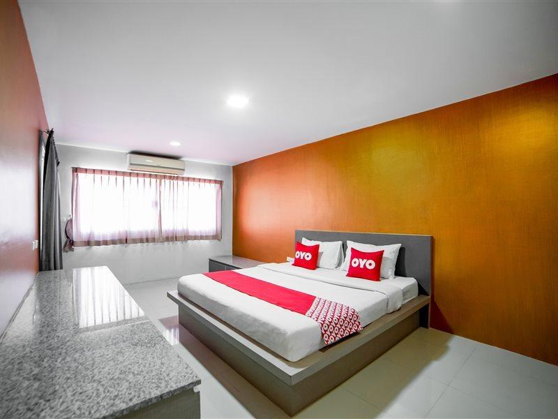 Oyo 460 Int Place Bangkok Zewnętrze zdjęcie