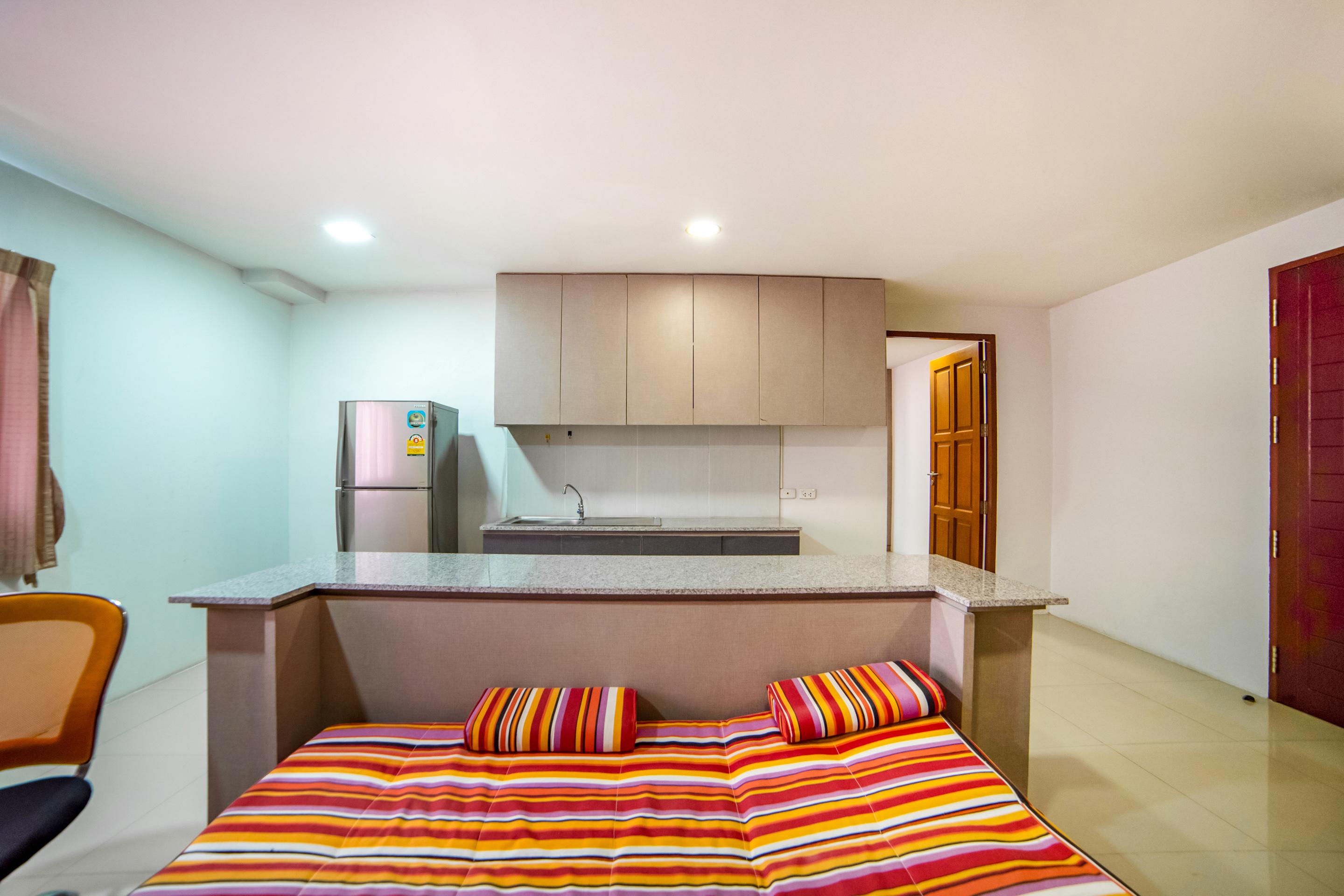Oyo 460 Int Place Bangkok Zewnętrze zdjęcie
