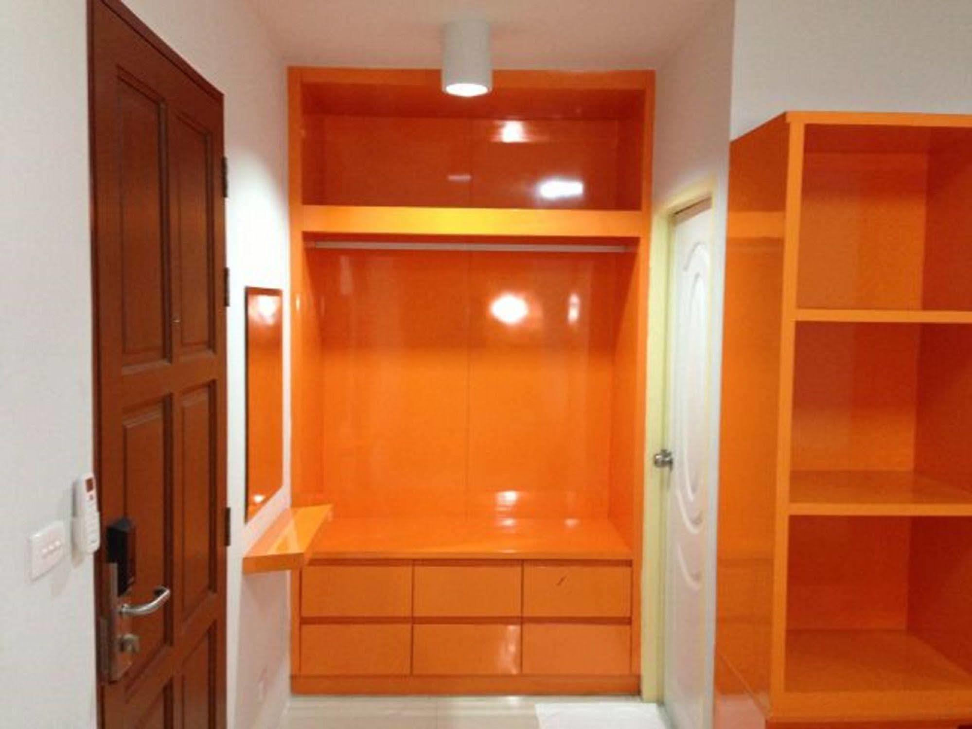 Oyo 460 Int Place Bangkok Zewnętrze zdjęcie