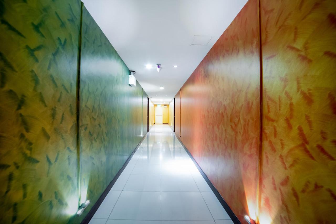 Oyo 460 Int Place Bangkok Zewnętrze zdjęcie